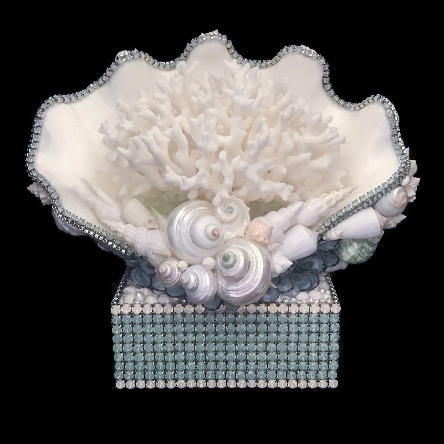 Isabella Adams Clam Shell Centerpiece Featuring Pacific Opal Premium Crystal & Natural Sea Life