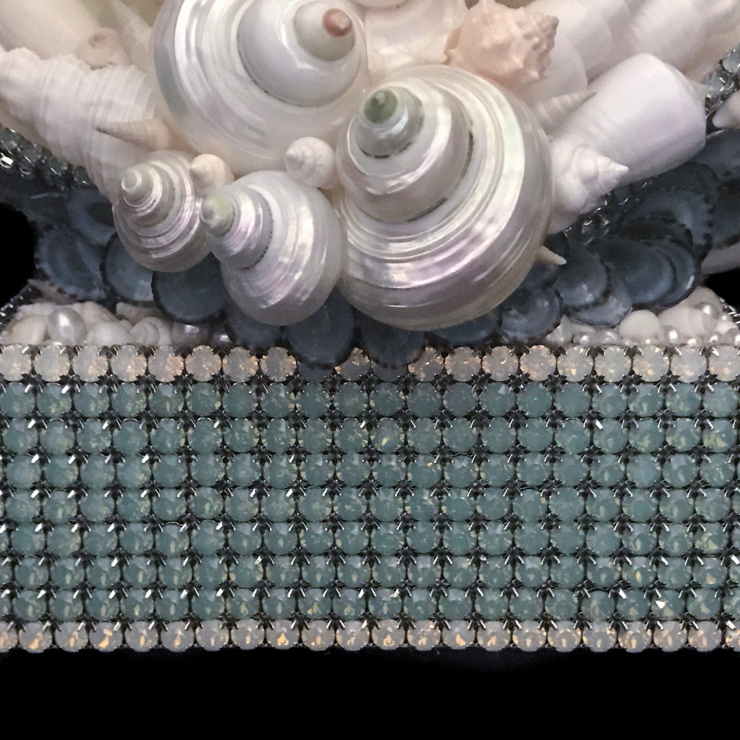 Isabella Adams Clam Shell Centerpiece Featuring Pacific Opal Premium Crystal & Natural Sea Life