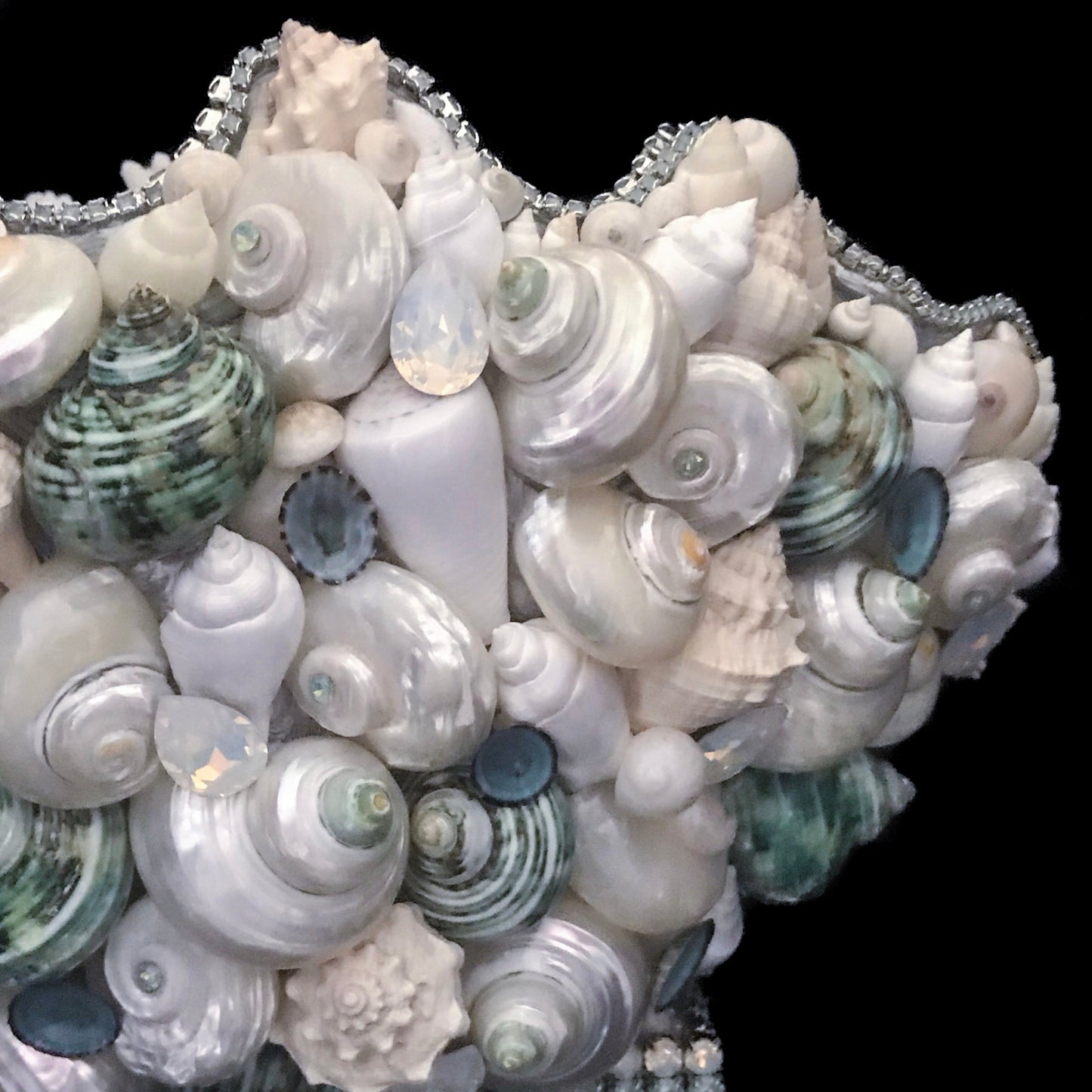 Isabella Adams Clam Shell Centerpiece Featuring Pacific Opal Premium Crystal & Natural Sea Life